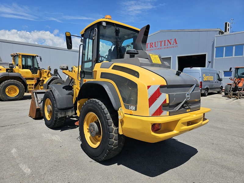 VOLVO L45H - Chargeuse sur pneus: photos 3 VOLVO L45H - Chargeuse sur pneus: photos 3