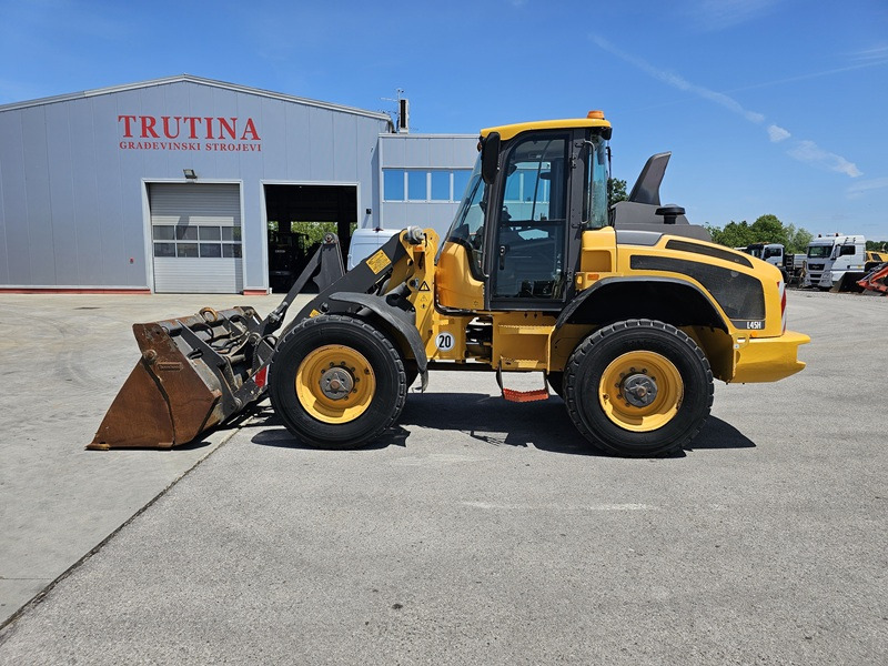 VOLVO L45H - Chargeuse sur pneus: photos 2 VOLVO L45H - Chargeuse sur pneus: photos 2