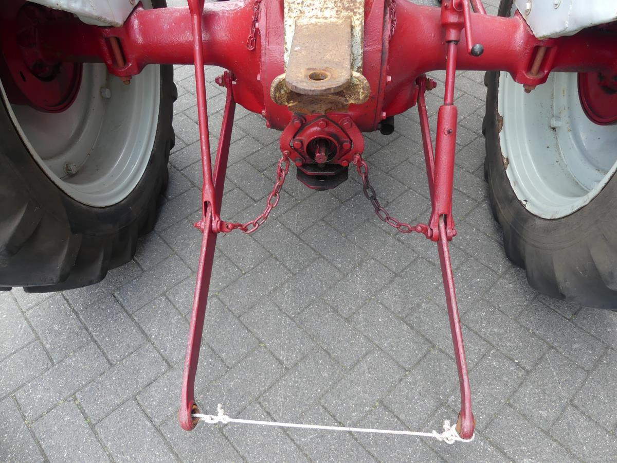 Tracteur agricole Ford 8N, Dearborn: photos 7