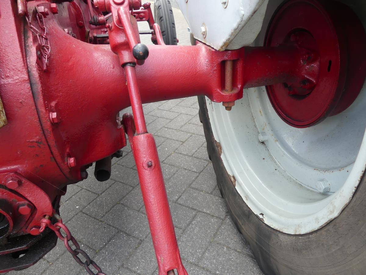 Tracteur agricole Ford 8N, Dearborn: photos 10