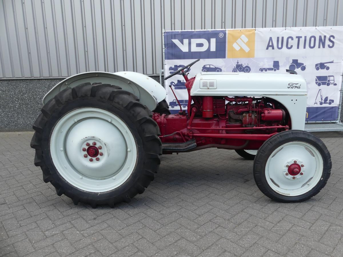 Tracteur agricole Ford 8N, Dearborn: photos 44