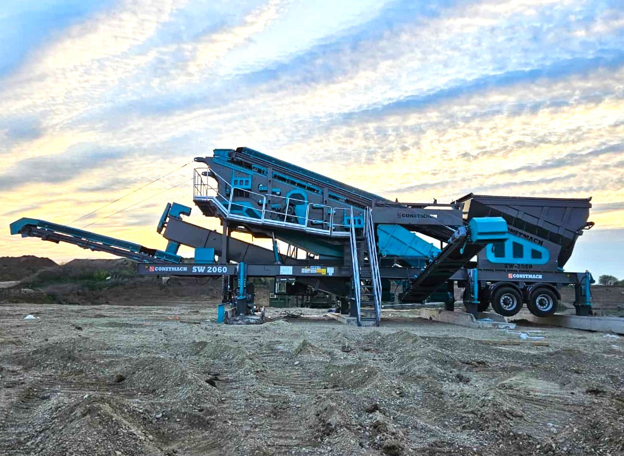 Constmach Mobile Sand And Gravel Washing And Screening Plant - Crible: photos 1 Constmach Mobile Sand And Gravel Washing And Screening Plant - Crible: photos 1