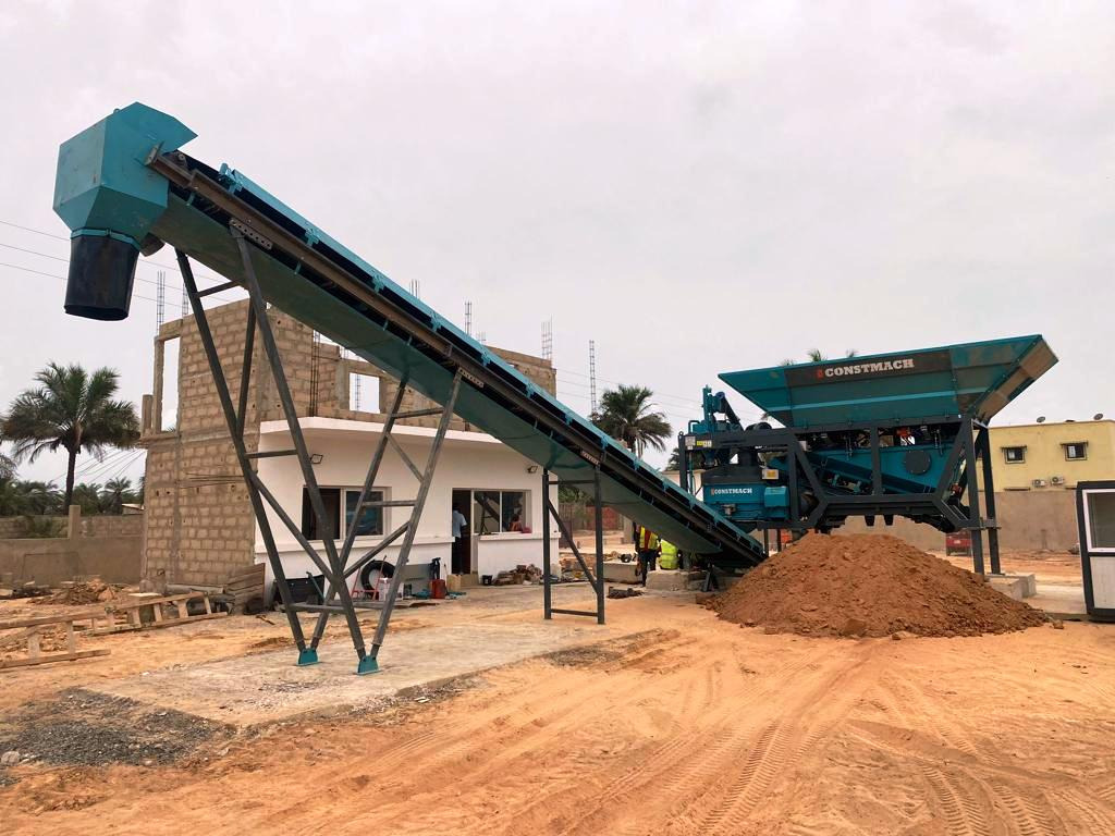 Constmach Small Mobile Concrete Batching Plant 45 m³/h - Centrale à béton: photos 1 Constmach Small Mobile Concrete Batching Plant 45 m³/h - Centrale à béton: photos 1