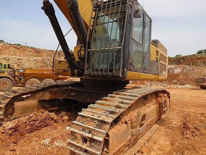 CAT 345DL ME - Pelle sur chenille: photos 2 CAT 345DL ME - Pelle sur chenille: photos 2