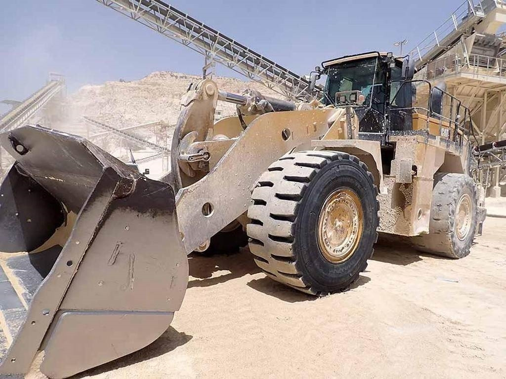 CAT 988K - Chargeuse sur pneus: photos 2 CAT 988K - Chargeuse sur pneus: photos 2