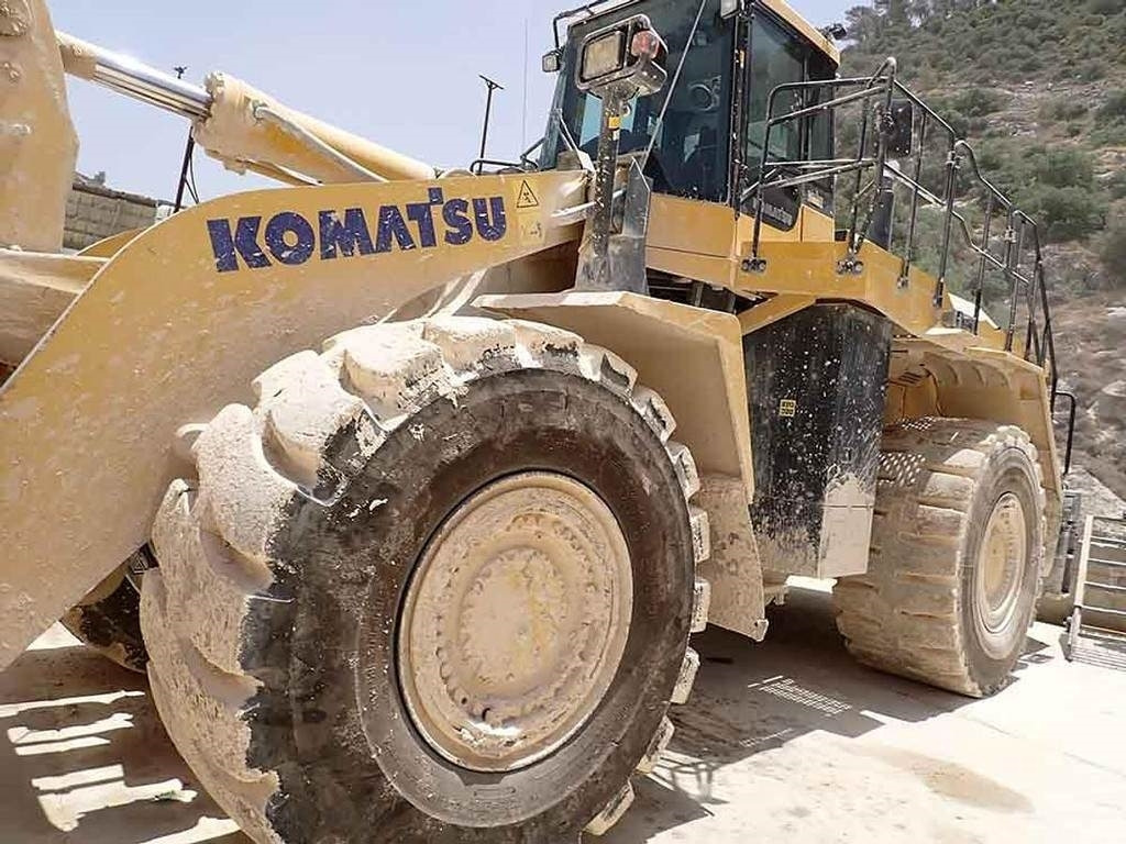 Komatsu WA600-8EO - Chargeuse sur pneus: photos 3 Komatsu WA600-8EO - Chargeuse sur pneus: photos 3