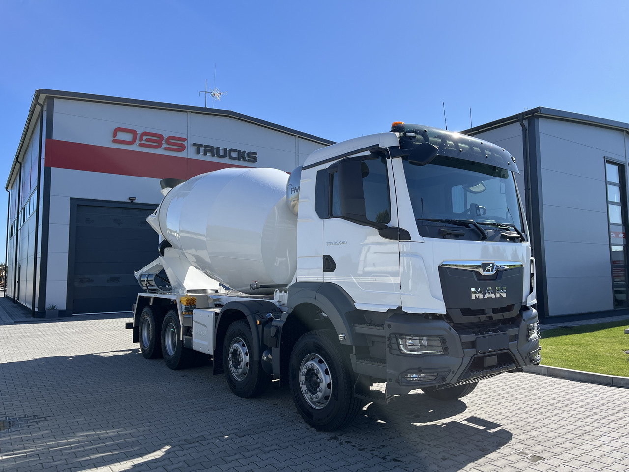 MAN TGS 35.440, 8x4 BB, EURO 6, YEAR 2024, 10m - NEW - Camion malaxeur: photos 1 MAN TGS 35.440, 8x4 BB, EURO 6, YEAR 2024, 10m - NEW - Camion malaxeur: photos 1