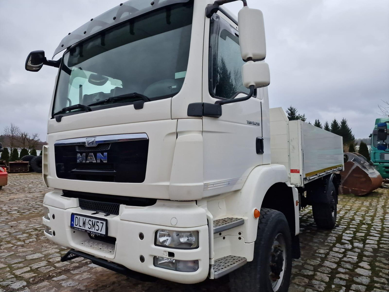 MAN 13.250 - Camion: photos 3 MAN 13.250 - Camion: photos 3