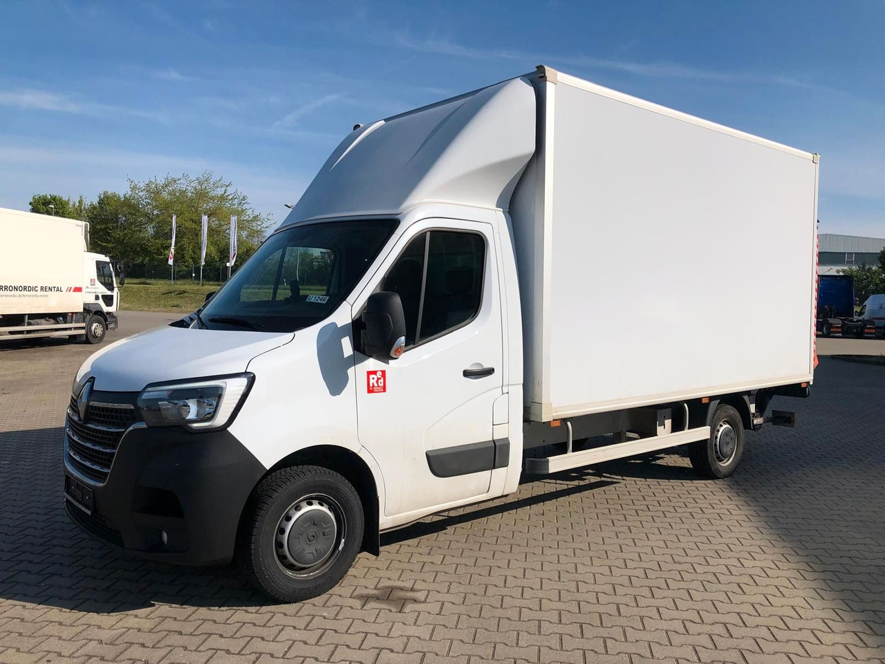 Renault MASTER RED 3.5T*LBW*Klima*4.2m*AUCH MIETE - Fourgon: photos 2 Renault MASTER RED 3.5T*LBW*Klima*4.2m*AUCH MIETE - Fourgon: photos 2