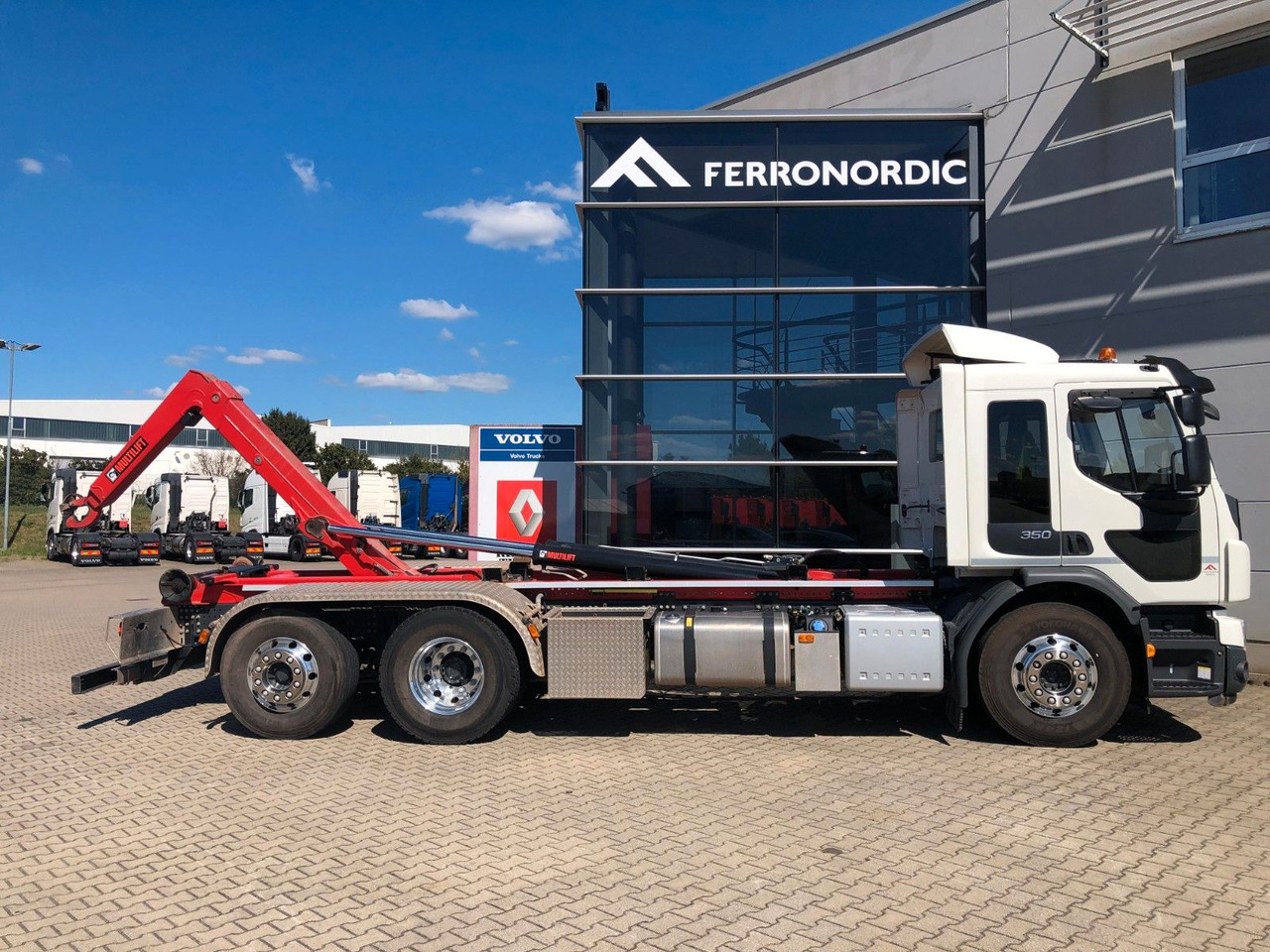 Volvo FE 350 6x2 Lenkachse*Alufelgen*HIAB*AHK*Klima - Camion ampliroll: photos 5 Volvo FE 350 6x2 Lenkachse*Alufelgen*HIAB*AHK*Klima - Camion ampliroll: photos 5