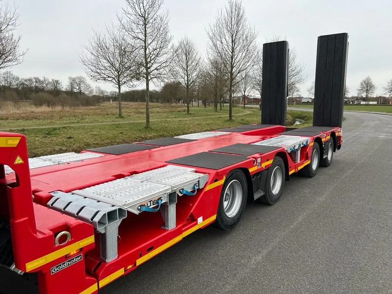 Semi-remorque surbaissé neuf Goldhofer STN-L 4 (245) A RM2 Stepstar: photos 7 Semi-remorque surbaissé neuf Goldhofer STN-L 4 (245) A RM2 Stepstar: photos 7