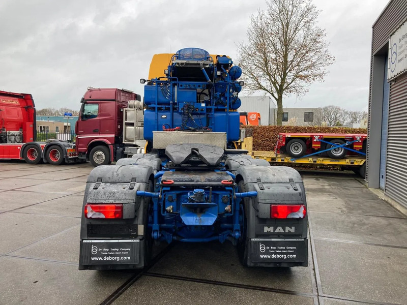 MAN TGX 41.680 V8 8x4/4 BBS - Tracteur routier: photos 5 MAN TGX 41.680 V8 8x4/4 BBS - Tracteur routier: photos 5