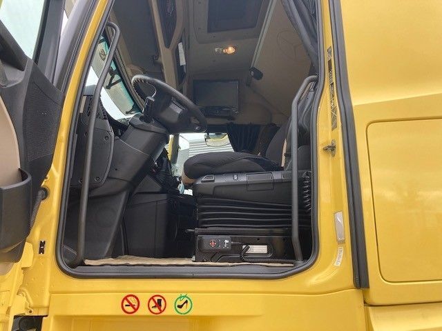 Tracteur routier Mercedes-Benz Actros 3351 6x4: photos 6 Tracteur routier Mercedes-Benz Actros 3351 6x4: photos 6