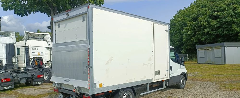 Iveco Daily 35S16 - Fourgon: photos 5 Iveco Daily 35S16 - Fourgon: photos 5