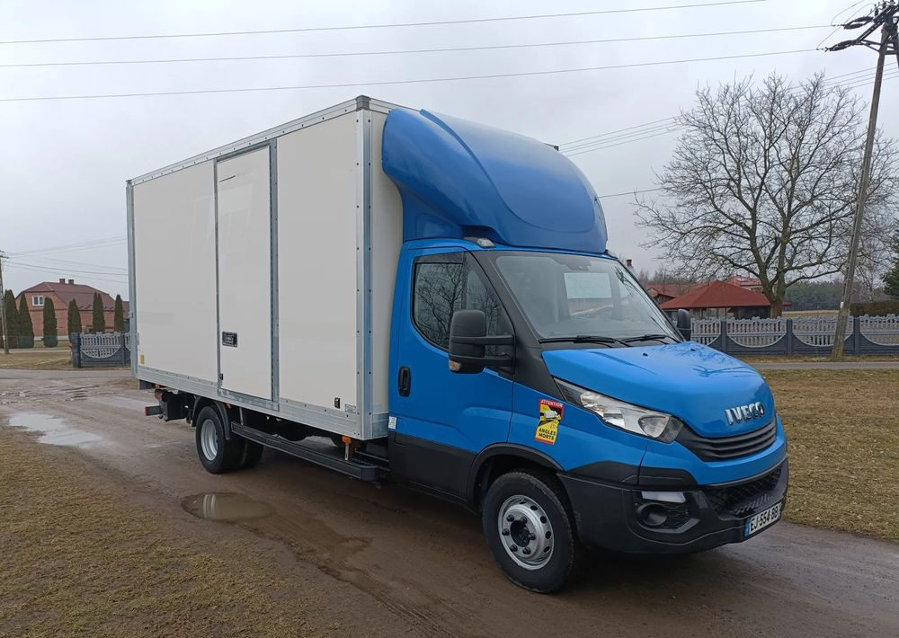 Iveco Daily 70C18 - Camion fourgon: photos 1 Iveco Daily 70C18 - Camion fourgon: photos 1