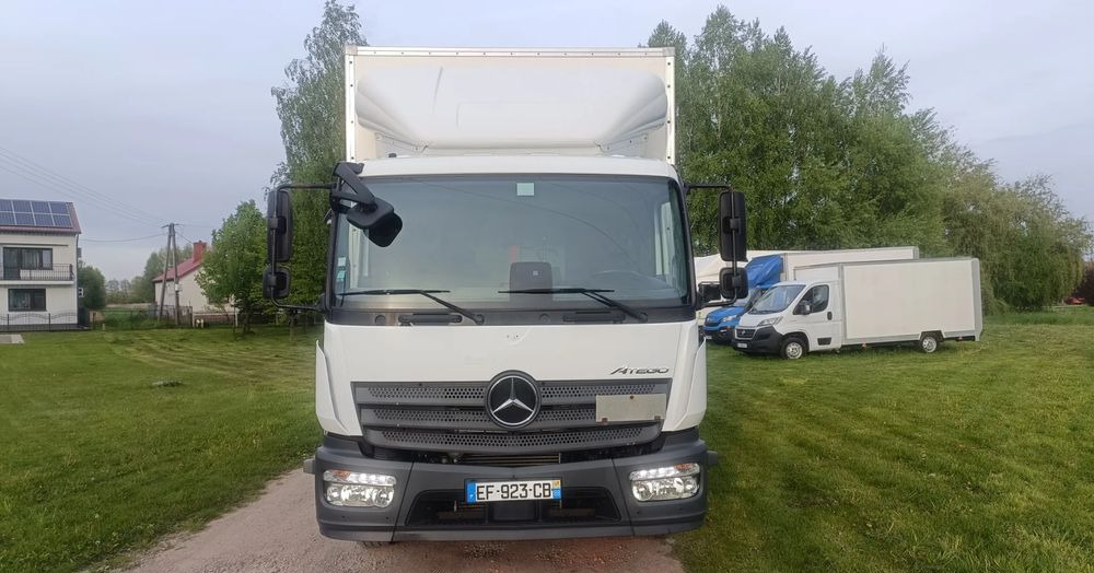 Mercedes-Benz Atego 1218 - Camion fourgon: photos 4 Mercedes-Benz Atego 1218 - Camion fourgon: photos 4