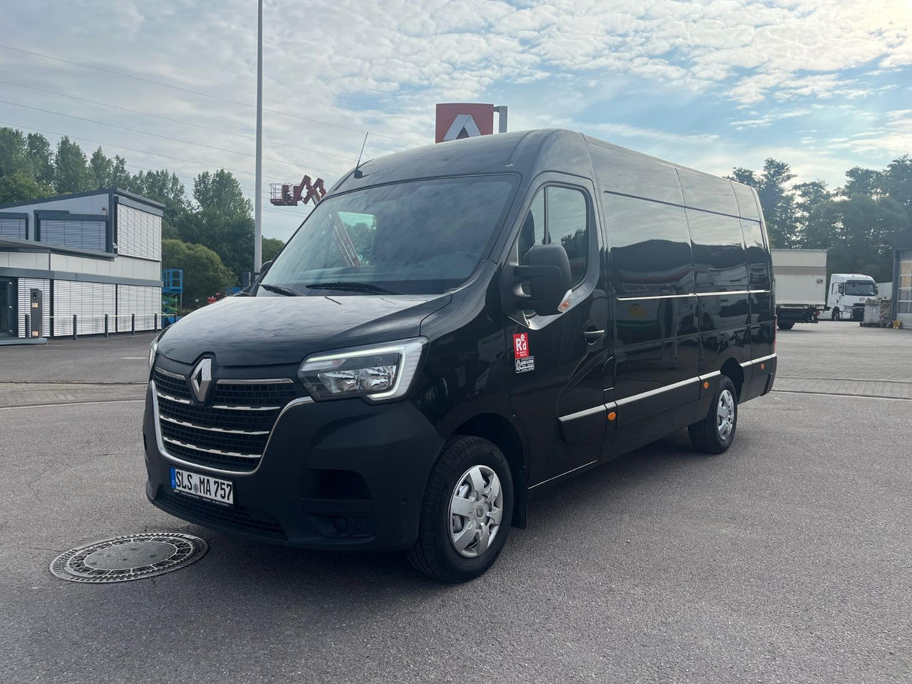 Renault Master L3H2 Kastenwagen Heckantrieb - Fourgon utilitaire: photos 1 Renault Master L3H2 Kastenwagen Heckantrieb - Fourgon utilitaire: photos 1