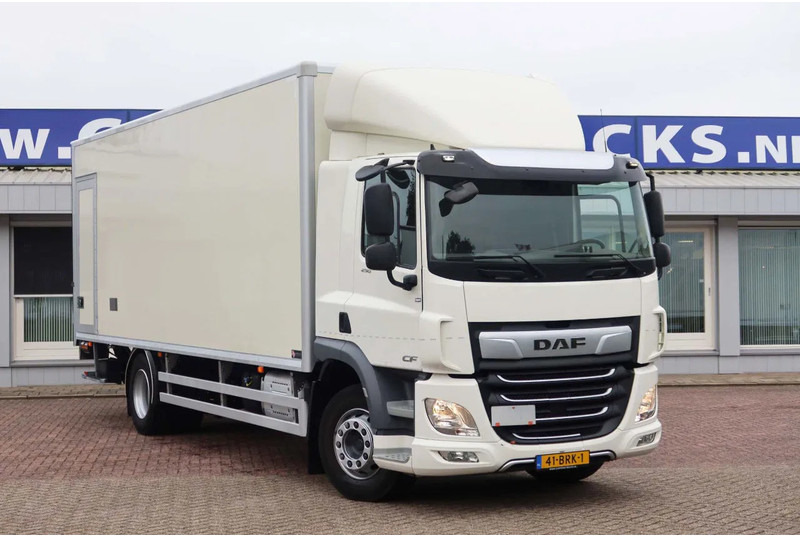 DAF CF 290 Bakwagen+Klep Dhollandia 1500 kg - Camion fourgon: photos 2 DAF CF 290 Bakwagen+Klep Dhollandia 1500 kg - Camion fourgon: photos 2