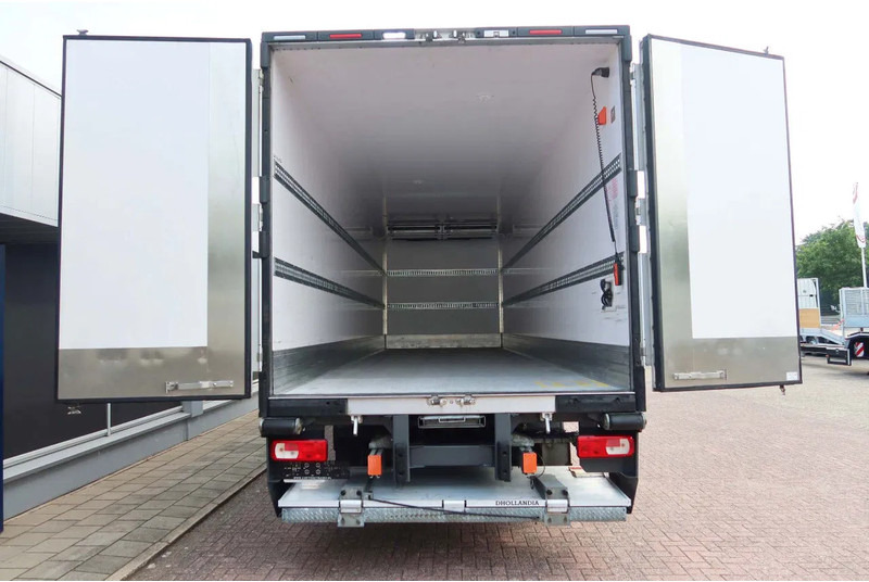 DAF CF 370 KoelVries+Klep FRC 04-2027 Dhollandia 1500 kg - Camion frigorifique: photos 4 DAF CF 370 KoelVries+Klep FRC 04-2027 Dhollandia 1500 kg - Camion frigorifique: photos 4