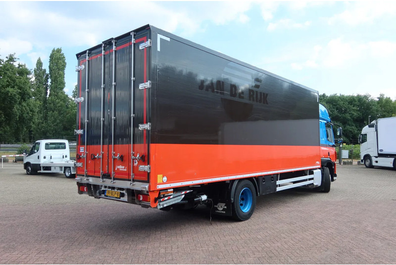 DAF CF 410 Bakwagen + DHollandia 2000kg Horsetruck Reacetruck Flowertruck - Camion fourgon: photos 3 DAF CF 410 Bakwagen + DHollandia 2000kg Horsetruck Reacetruck Flowertruck - Camion fourgon: photos 3
