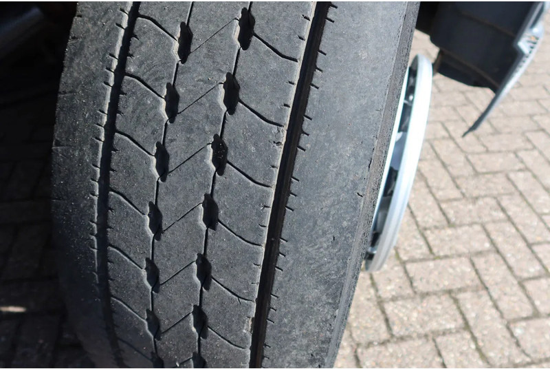 Camion frigorifique DAF LF 290 Koel/Vries+Klep 1500 kg Thermoking T 600R: photos 18 Camion frigorifique DAF LF 290 Koel/Vries+Klep 1500 kg Thermoking T 600R: photos 18