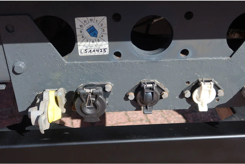 Camion frigorifique DAF LF 290 Koel/Vries+Klep 1500 kg Thermoking T 600R: photos 15 Camion frigorifique DAF LF 290 Koel/Vries+Klep 1500 kg Thermoking T 600R: photos 15