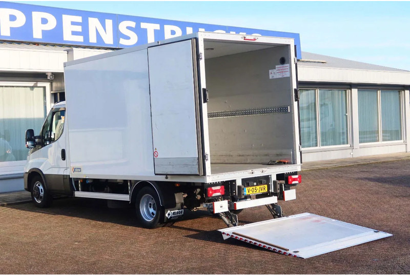 Iveco Daily 35C16 Carrier Xarios 350 Koel+Vries+verwarmen + stekker 220 volt, Dhollandia 750 kg klep - Véhicule utilitaire frigorifique: photos 4 Iveco Daily 35C16 Carrier Xarios 350 Koel+Vries+verwarmen + stekker 220 volt, Dhollandia 750 kg klep - Véhicule utilitaire frigorifique: photos 4