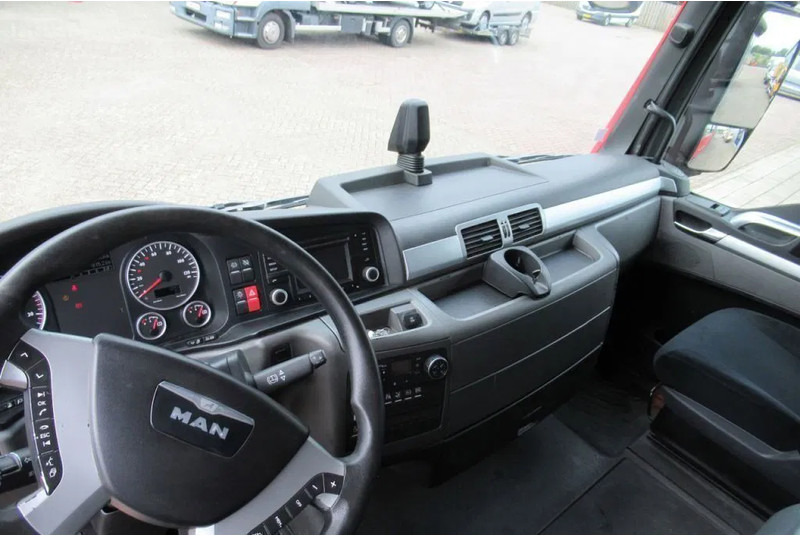 Camion fourgon MAN TGX 26.480 6X2 Euro 6: photos 7