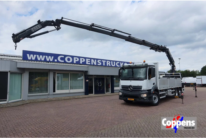 Mercedes-Benz Antos 2830 6x2 Kraanwagen Fassi F 295 + FLY-JIB 3x Radiografisch - Camion plateau: photos 1 Mercedes-Benz Antos 2830 6x2 Kraanwagen Fassi F 295 + FLY-JIB 3x Radiografisch - Camion plateau: photos 1