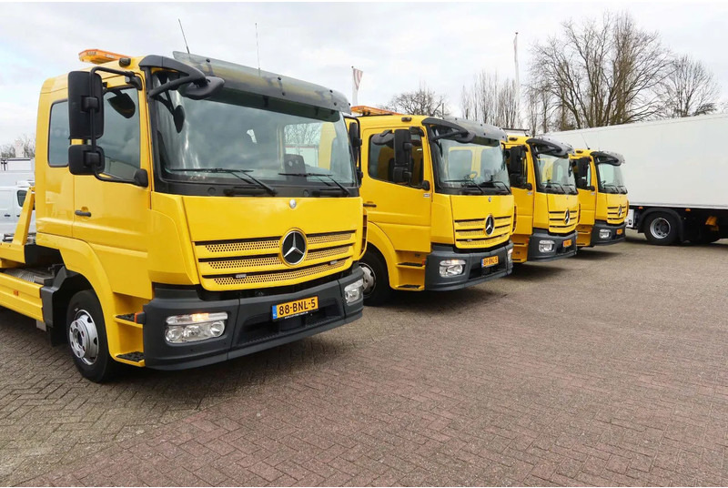 Mercedes-Benz Atego 1221 L Takel wagen 6 Persoons euro 6 - Remorqueuse: photos 2 Mercedes-Benz Atego 1221 L Takel wagen 6 Persoons euro 6 - Remorqueuse: photos 2
