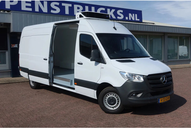 Mercedes-Benz Sprinter 317 CDI Automaat Carrier Koel/Vries/verwarmen L3/H2 - Véhicule utilitaire frigorifique: photos 2 Mercedes-Benz Sprinter 317 CDI Automaat Carrier Koel/Vries/verwarmen L3/H2 - Véhicule utilitaire frigorifique: photos 2