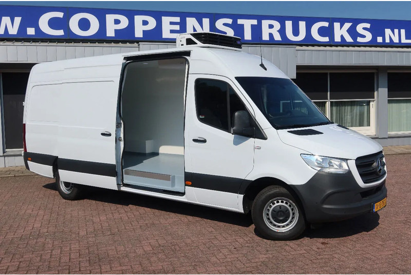 Mercedes-Benz Sprinter 317 Koel/Vries/Verwarmen met nachtaansluiting 220 volt. AUTOMAAT! - Véhicule utilitaire frigorifique: photos 2 Mercedes-Benz Sprinter 317 Koel/Vries/Verwarmen met nachtaansluiting 220 volt. AUTOMAAT! - Véhicule utilitaire frigorifique: photos 2
