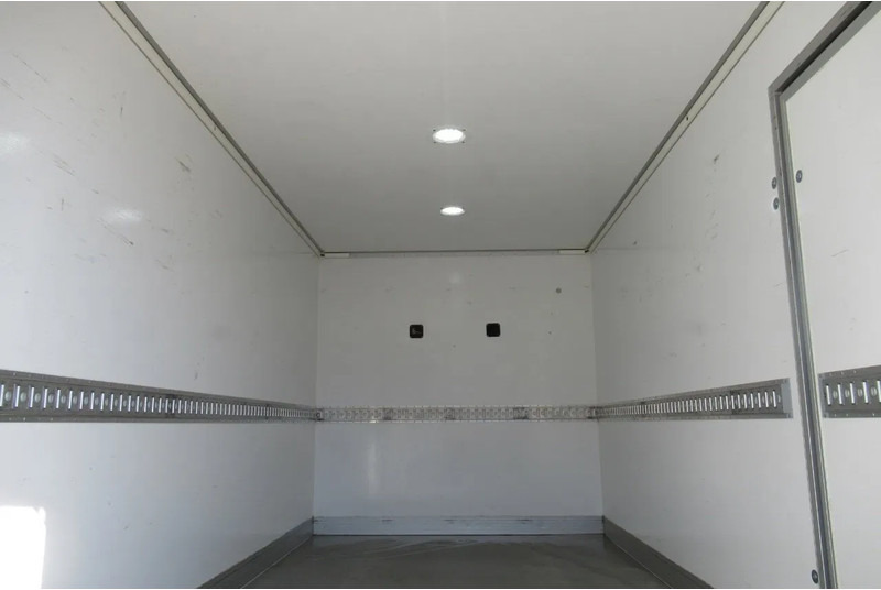 Renault Master Heating HEAVY DUTCH FLOWER TRUCK Euro 6 - Camion fourgon: photos 4 Renault Master Heating HEAVY DUTCH FLOWER TRUCK Euro 6 - Camion fourgon: photos 4