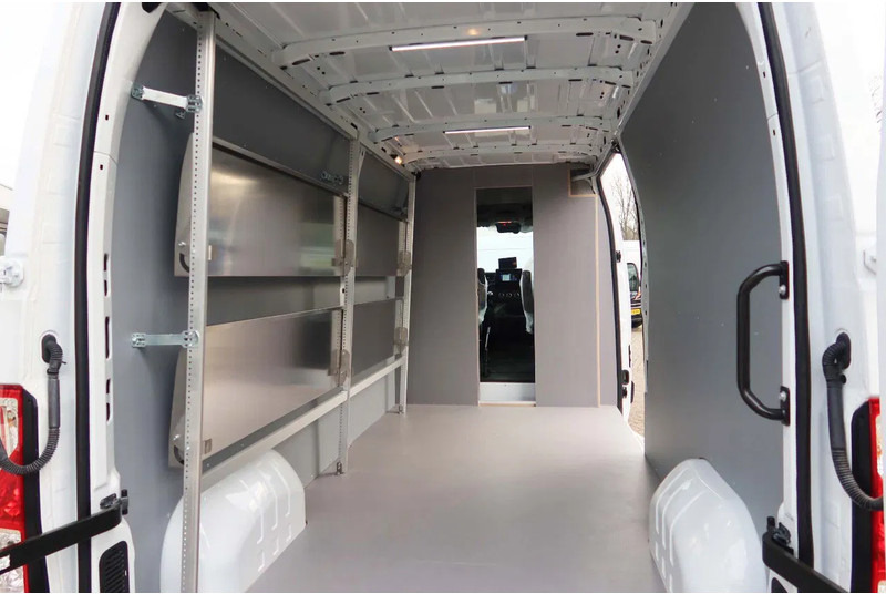 Renault Master POST NL Uitvoering L3/H2 BPM Vrij, 3 pieces in stock - Fourgon utilitaire: photos 4 Renault Master POST NL Uitvoering L3/H2 BPM Vrij, 3 pieces in stock - Fourgon utilitaire: photos 4