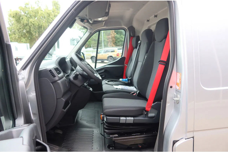 Renault Master Red Edition 150 PK Carrier Xarios 350 Koele/vriezen/verwarmen + nachtaansluiting 220 volt. - Véhicule utilitaire frigorifique: photos 5 Renault Master Red Edition 150 PK Carrier Xarios 350 Koele/vriezen/verwarmen + nachtaansluiting 220 volt. - Véhicule utilitaire frigorifique: photos 5