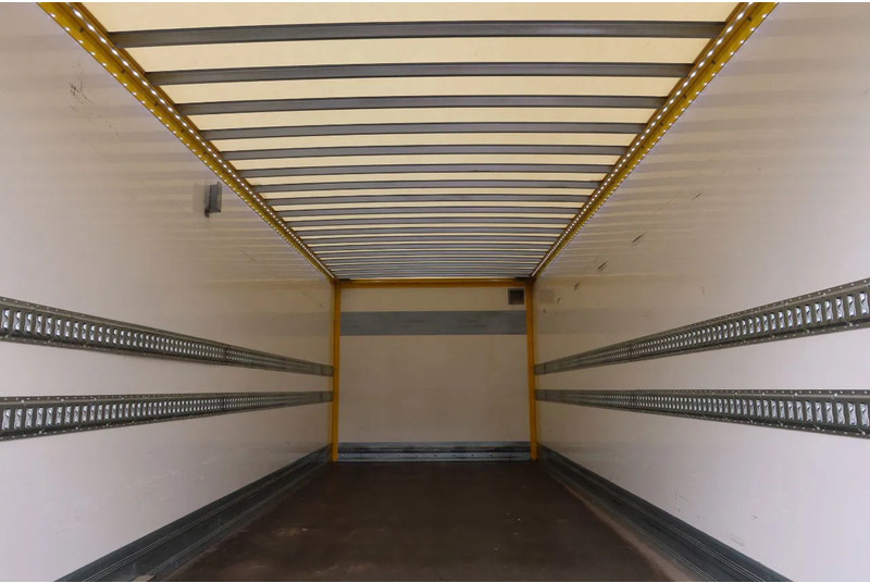 Scania P250 4x2 Bakwagen +Dhollandia klep 1500 kg E6 - Camion fourgon: photos 4 Scania P250 4x2 Bakwagen +Dhollandia klep 1500 kg E6 - Camion fourgon: photos 4