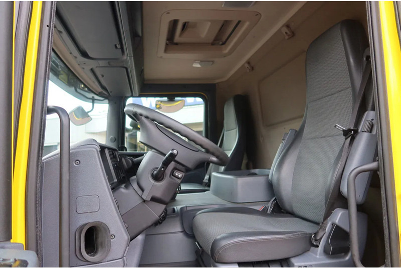 Scania P250 4x2 Bakwagen +Dhollandia klep 1500 kg E6 - Camion fourgon: photos 5 Scania P250 4x2 Bakwagen +Dhollandia klep 1500 kg E6 - Camion fourgon: photos 5