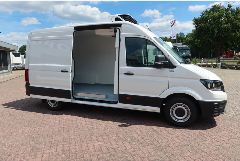 Volkswagen Crafter Koel/Vries/Verwarmen , Carrier Xarios 350 met nachtaansluiting BPM vrij - Véhicule utilitaire frigorifique: photos 3 Volkswagen Crafter Koel/Vries/Verwarmen , Carrier Xarios 350 met nachtaansluiting BPM vrij - Véhicule utilitaire frigorifique: photos 3