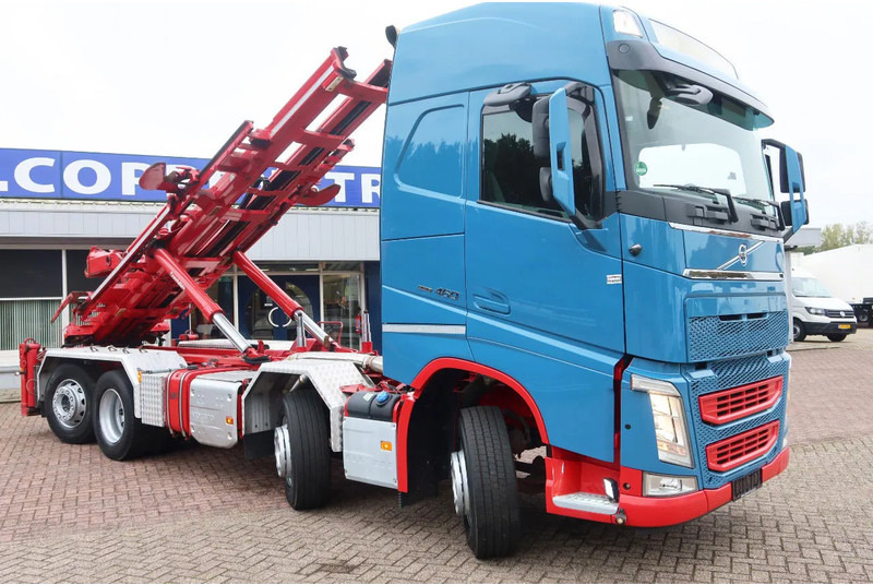Volvo FH 460 Hooklift 8x2 Haakarm. 3x Steering axle - Camion - système de câble: photos 2 Volvo FH 460 Hooklift 8x2 Haakarm. 3x Steering axle - Camion - système de câble: photos 2