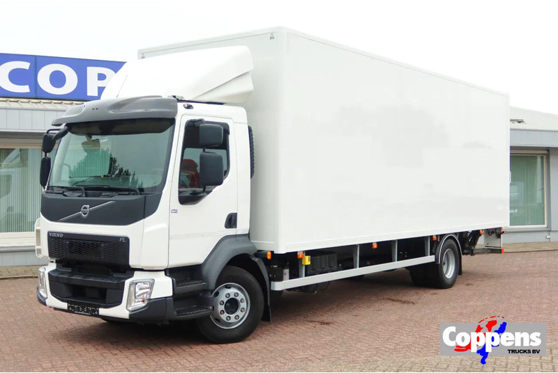 Volvo FL 250 Bakwagen + Dhollandia 1500 kg - Camion fourgon: photos 1 Volvo FL 250 Bakwagen + Dhollandia 1500 kg - Camion fourgon: photos 1