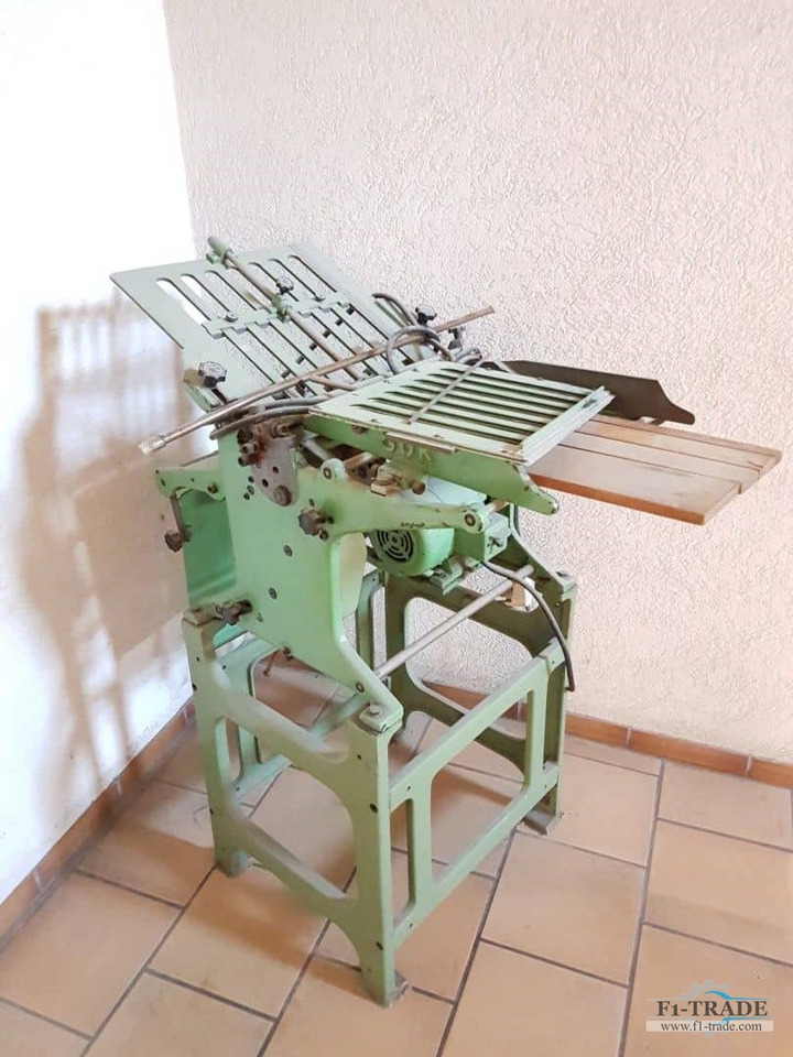 Guk F35 - Plieuse de bureau: photos 1 Guk F35 - Plieuse de bureau: photos 1