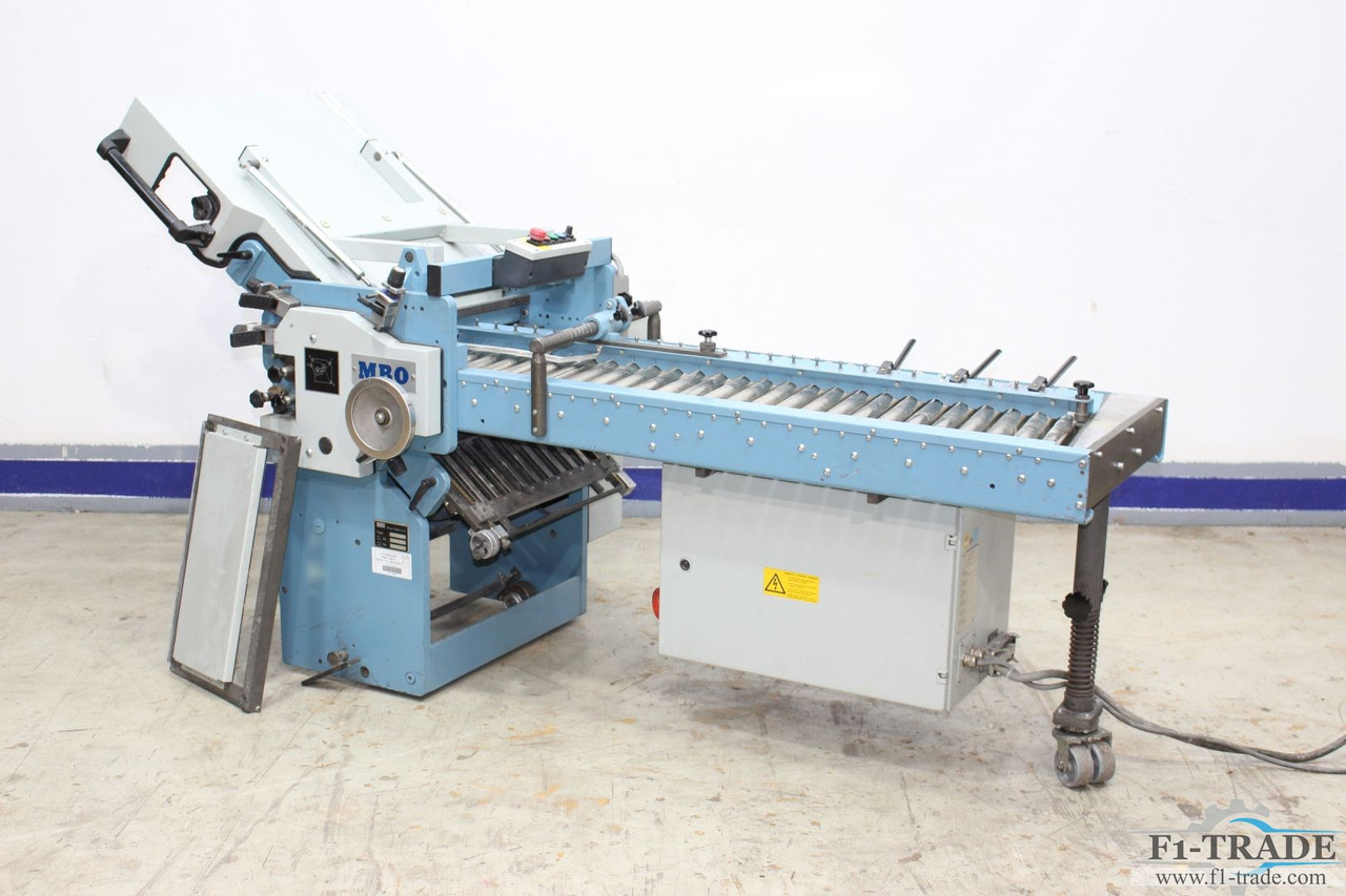 MBO T46/2 - Plieuse de bureau: photos 1 MBO T46/2 - Plieuse de bureau: photos 1