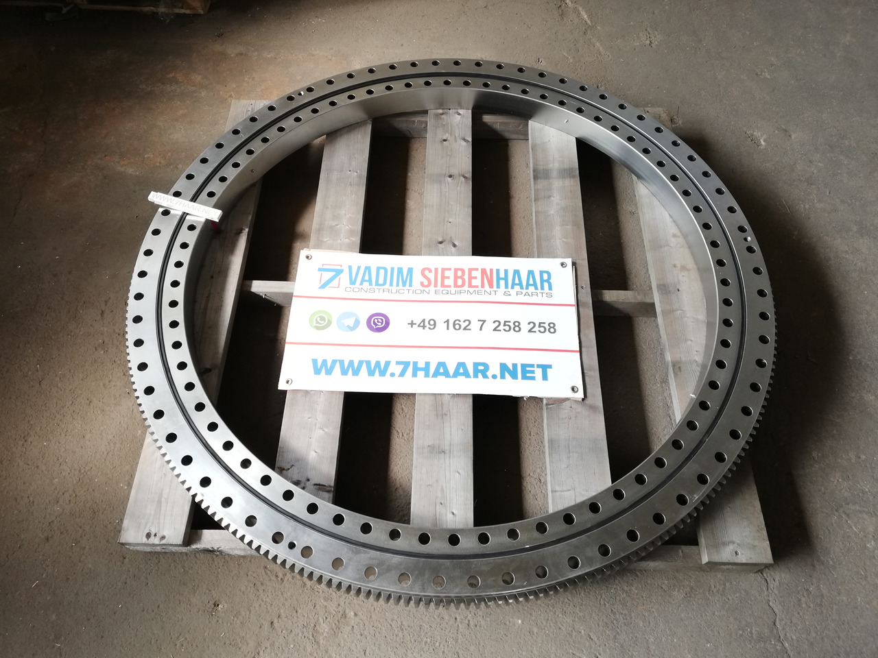 For KRUPP GMK5100, GMK5130-1, GMK5130-2 mobile crane - Couronne d'orientation pour Grue mobile: photos 1 For KRUPP GMK5100, GMK5130-1, GMK5130-2 mobile crane - Couronne d'orientation pour Grue mobile: photos 1