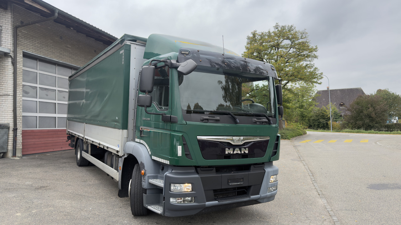 MAN TGM 15.290 - Camion fourgon: photos 2 MAN TGM 15.290 - Camion fourgon: photos 2