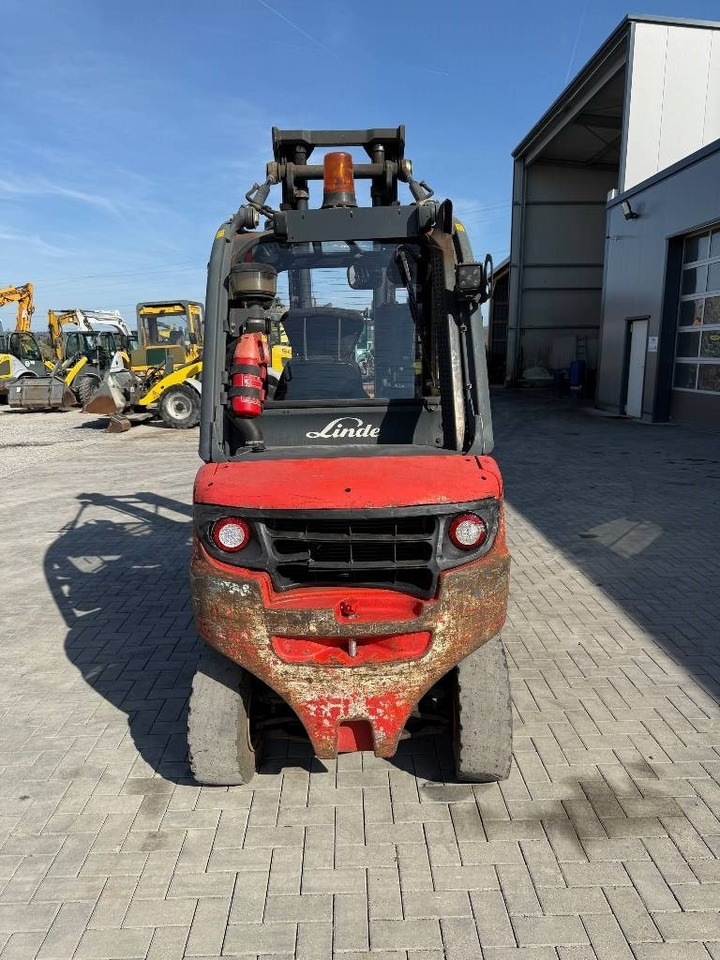 Linde H 30 D - Chariot élévateur diesel: photos 4 Linde H 30 D - Chariot élévateur diesel: photos 4