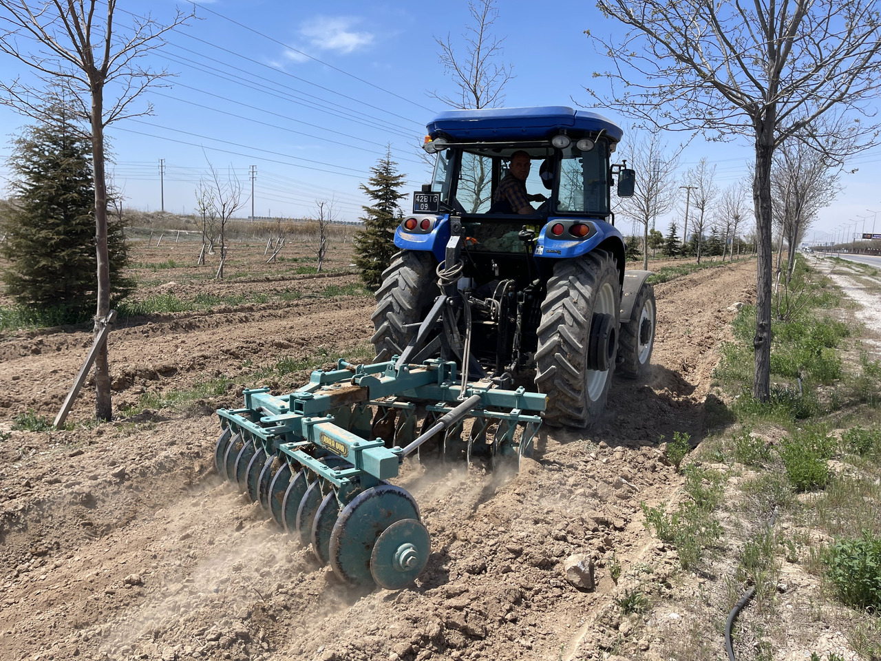 SOIL MASTER _MOUNTED AND TRAILED TYPE HEAVY DUTY DISC HARROW - Cover crop: photos 3 SOIL MASTER _MOUNTED AND TRAILED TYPE HEAVY DUTY DISC HARROW - Cover crop: photos 3