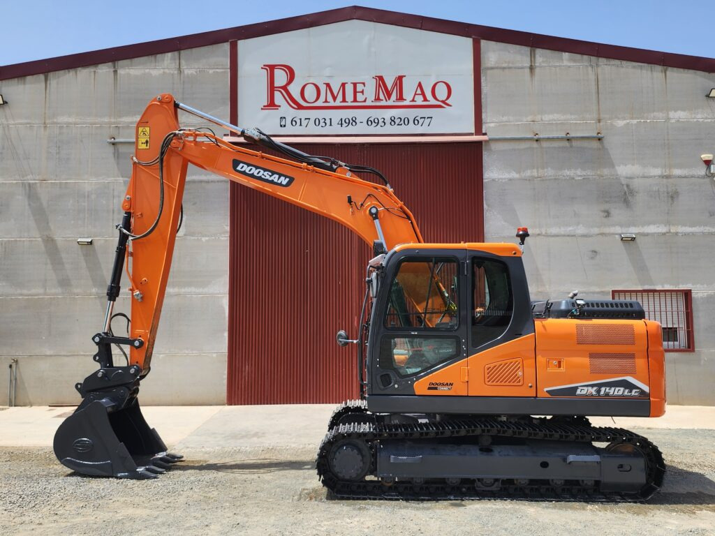 DOOSAN DX140LC-7 - Pelle sur chenille: photos 1 DOOSAN DX140LC-7 - Pelle sur chenille: photos 1