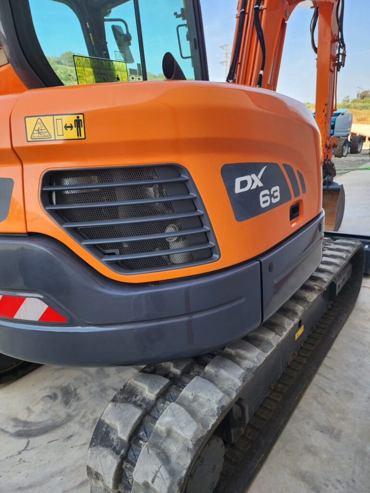 DOOSAN DX63R-3 - Mini pelle: photos 4 DOOSAN DX63R-3 - Mini pelle: photos 4