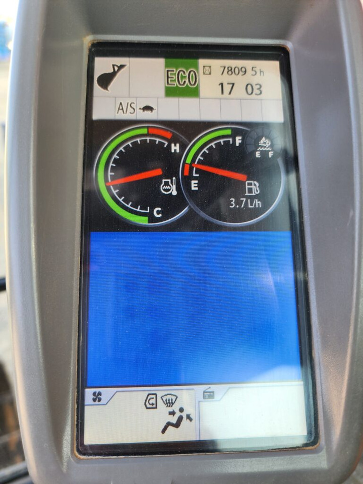 Pelle sur chenille HITACHI ZX210LC-6: photos 10