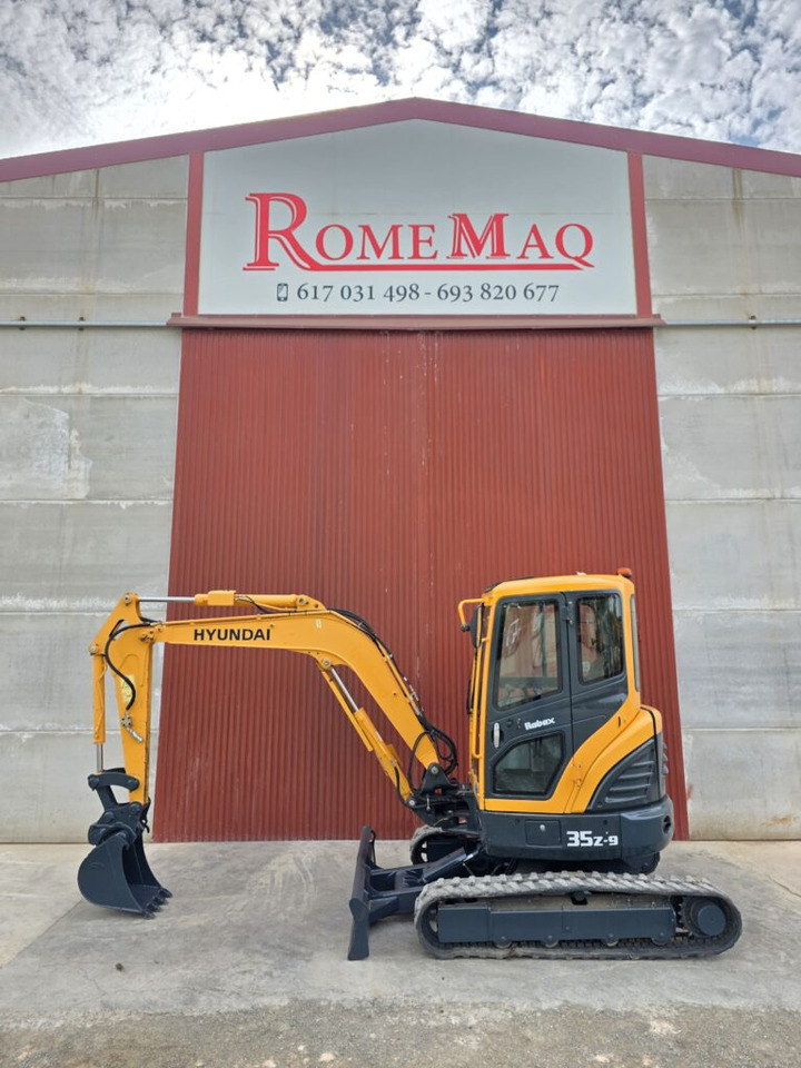 HYUNDAI ROBEX 35Z-9 - Mini pelle: photos 1 HYUNDAI ROBEX 35Z-9 - Mini pelle: photos 1